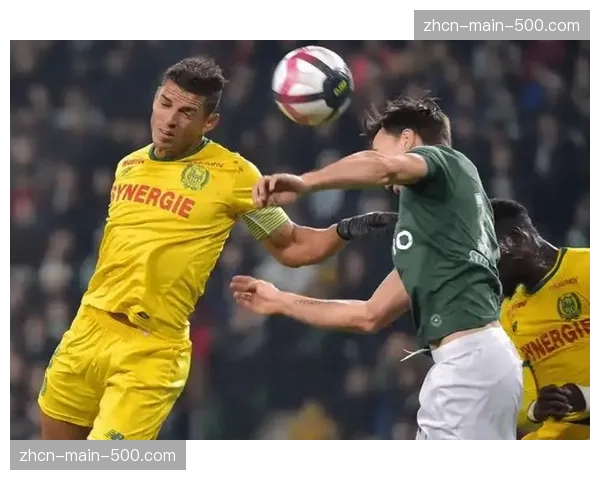 评论:法甲在培养进攻型边后卫的战术潮流中扮演了何种角色? 评论:法甲在培养进攻型边后卫的战术潮流中扮演了何种角色?